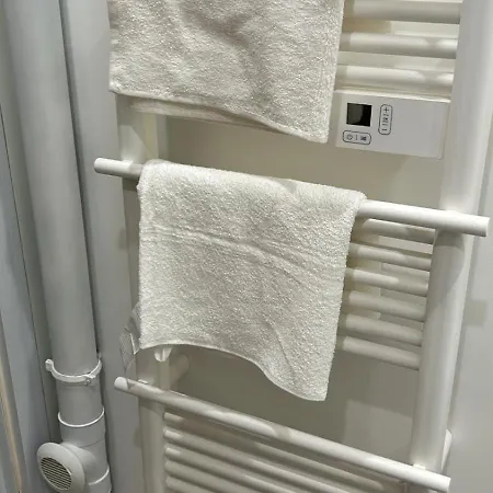 Appartement Gieres 아파트 *